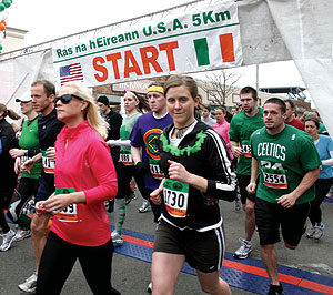 They’re not only here for the beer. Runners and walkers always have a great time at the Ras na hEireann U.S.A. 5 km.
